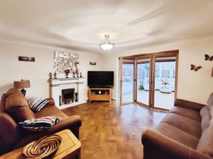 Photo 15- click for photo gallery